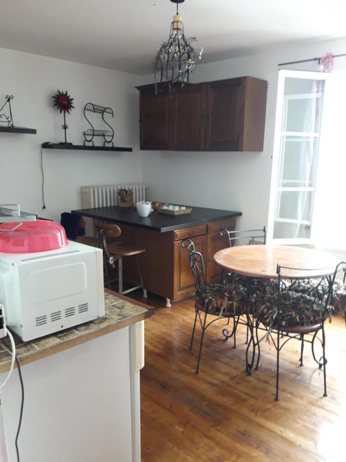Complet 11 La Roche Racan 37370